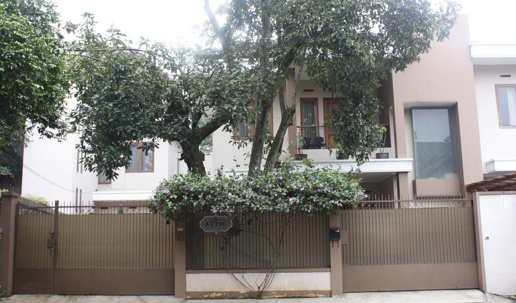 The Attic Bed & Breakfast 반둥 외부 사진